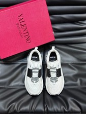 Valentino Garavani Sneakers White Black Knit Runner Shoes EU 38-45 New With Box