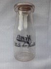 Vintage half pint Hunts Dairy glass milk bottle with cork — photo 2