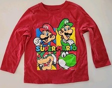 New Nintendo Super Mario Luigi Yoshi Bowser Kids Medium Red Cotton L/S T-shirt