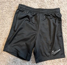 NIKE Athletic Black Shorts Size Small (8)  EUC