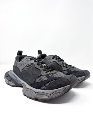 Balenciaga Men's 3XL Lace Up Sneakers Grey Mix 8 US / 41 EU $1130