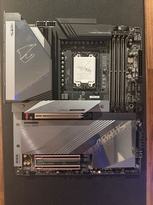 GIGABYTE Z790 AORUS MASTER X LGA 1700 EATX Intel Motherboard