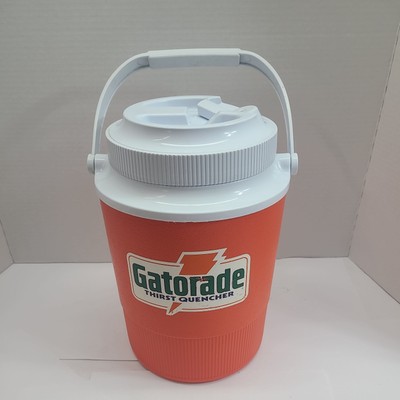 VTG Gatorade Igloo Rubbermaid Flip Top Water Beverage Thermos Cooler Handle