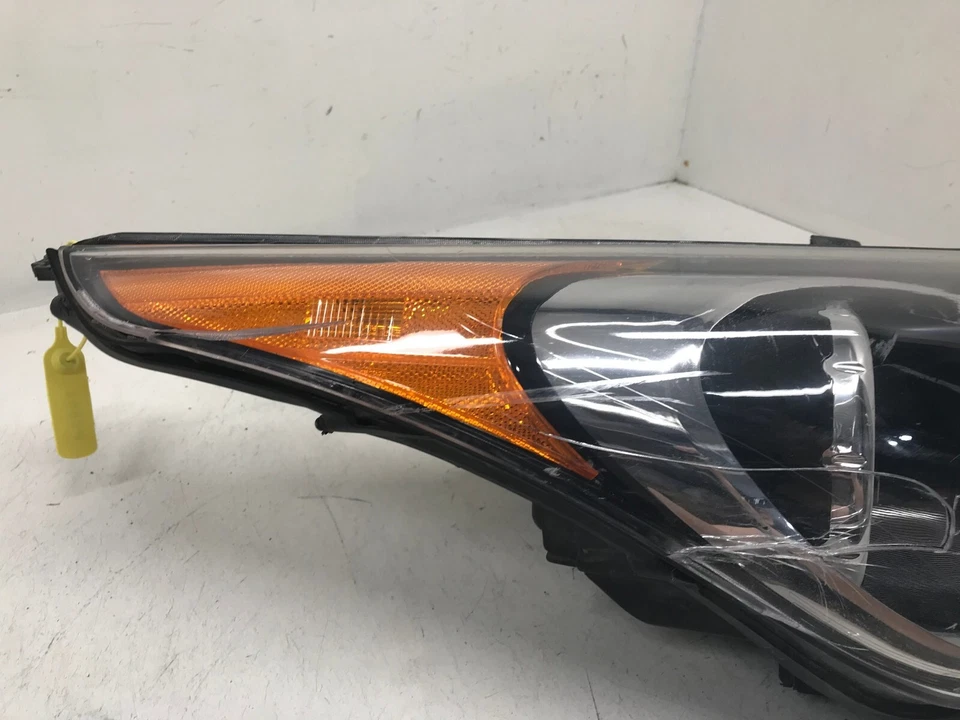 Faro derecho derecho dañado 12-2017 Hyundai Veloster solo piezas 92102-2V030 OEM Foto 4 de 4