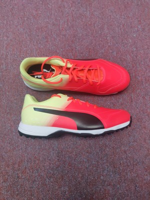 virat kohli one 8 shoes