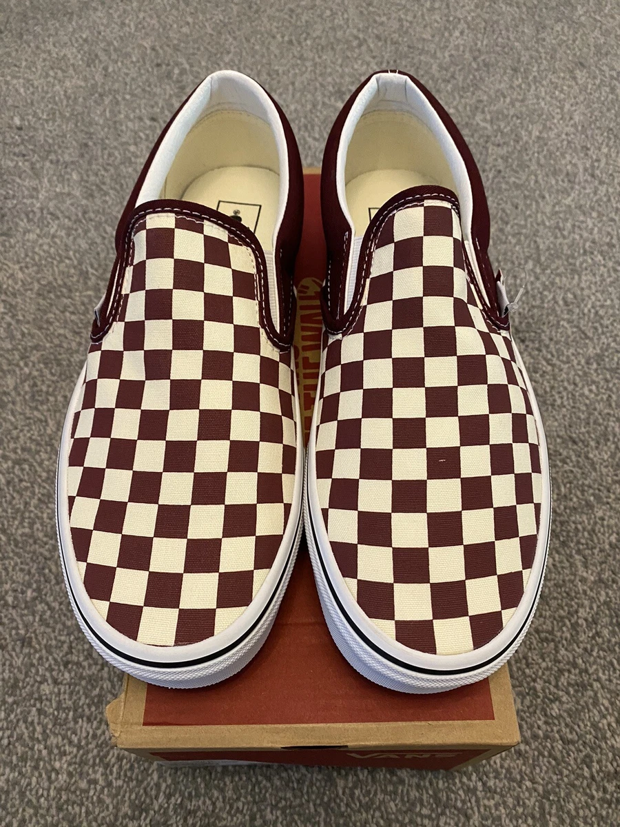 Vans slip hotsell on checkerboard maroon