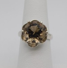 LOVELY VINTAGE STERLING SILVER SMOKEY QUARTZ STONE RING SIZE 6.5