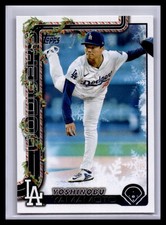 2025 Topps Holiday #H159 Yoshinobu Yamamoto