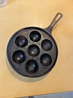 Vintage Griswold No 32 (962) Cast Iron Aebleskiver Danish Cake Pan