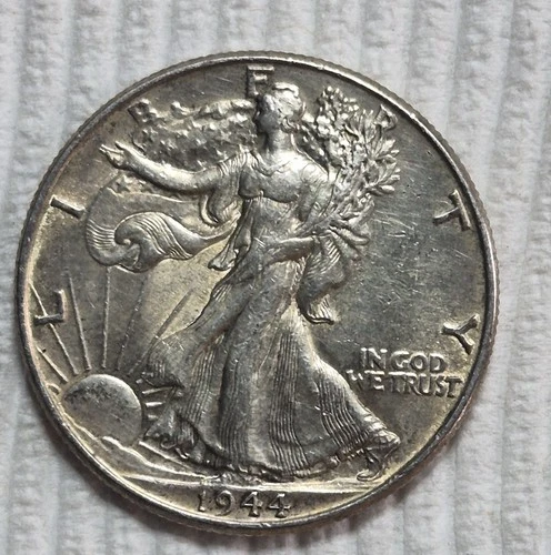 1944 P Liberty Walking Silver Half Dollar. Estimated Almost Unc 55. Detail A0788