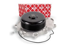 Pompe à eau Mercedes 207