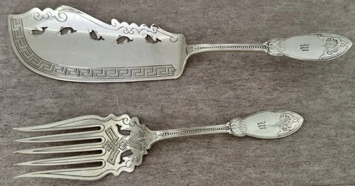 TIFFANY JOHN POLHEMUS ORIENTAL PATTERN STERLING SILVER 2 PIECE FISH SERVING SET