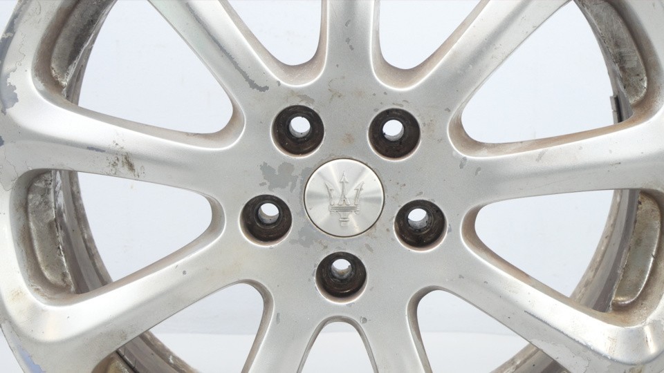 2005-2012 Maserati Quattroporte M139 8.5X19 19" Front Wheel Rim 82380701 OEM