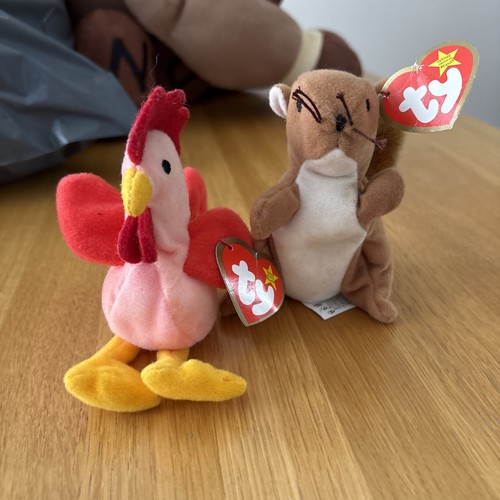 Ty Teenie Beanie Babys Strut The Rooster And Nuts The Squirrel (mit Etikett)