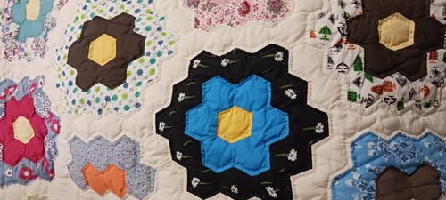 Vintage Grandmother’s Flower Garden Quilt Top 76X 86 Hand Pieced & Neat Quilting - Picture 6 of 20