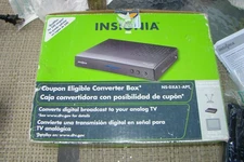 NEW Insignia NS-DXA1 Digital to Analog TV Tuner Converter Box Brand New