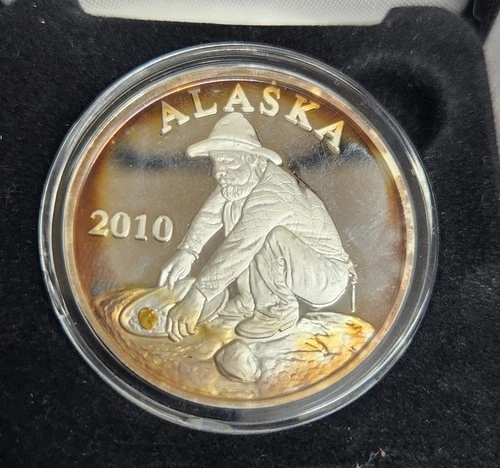 2010 Alaska Gold Rush Centennial 1oz .999 Fine Silver w/ Raw Alaskan Gold Flake