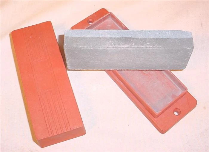 AFILADOR DE PIEDRAS DE AFILAR CUCHILLOS DE DOBLE CARA DE COLECCIÓN EN ESTUCHE DE PLÁSTICO MONTABLE Foto 2 de 3