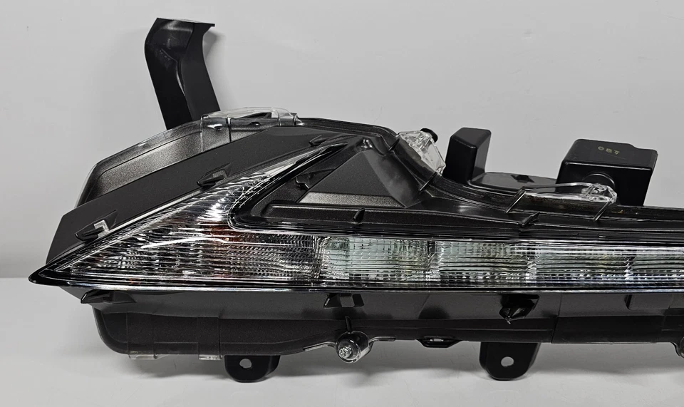 COMPLETE 2015-2021 Lexus NX200t NX300 NX300h Left Daytime Running Light LED OEM - Image 2 of 4