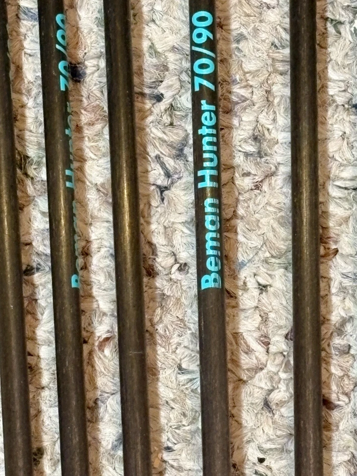 12 Beman Hunter 70/90 Arrow Shafts w/ nocks Misc Tips/ Lengths Need re-Fletched - Image 4 of 4