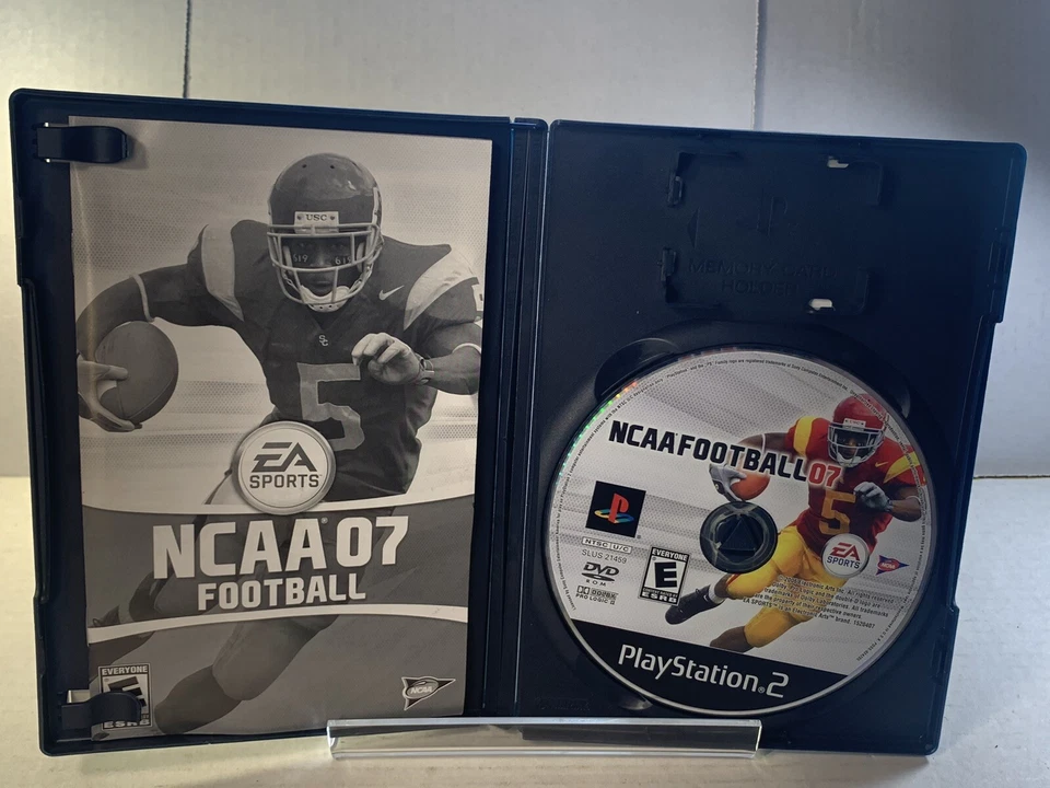 PS2 NCAA Football 07 Case Manual Disc Works PlayStation EA Sports USC Trojans - Image 4 of 4