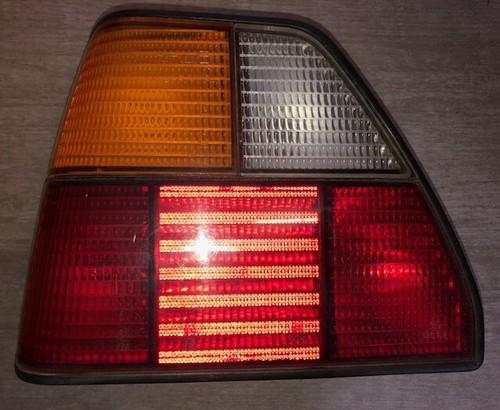 VW Golf II Rückleuchte Rücklicht links 191945111C