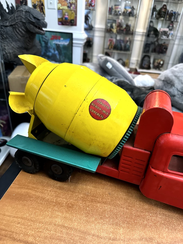 Camión de hormigón Structo Ready Mix 1950 vintage - muy buen estado 21 pulgadas Foto 2 de 4