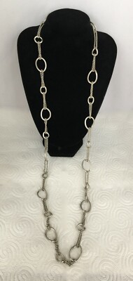 Collier Sautoir Années 70 - Pendentif Croix En Verre Vert - Argenté - Longueur 46-50 Cm - Occasion