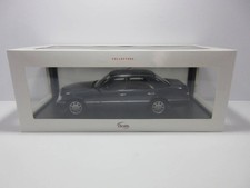 1/18 iSCALE Mercedes Benz E class sedan E320 W124 blue black metallic Minicar