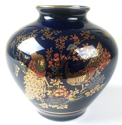 Vintage Cobalt Blue Japanese Porcelain Vase Gilded Peafowl & Peonies MINT A1199