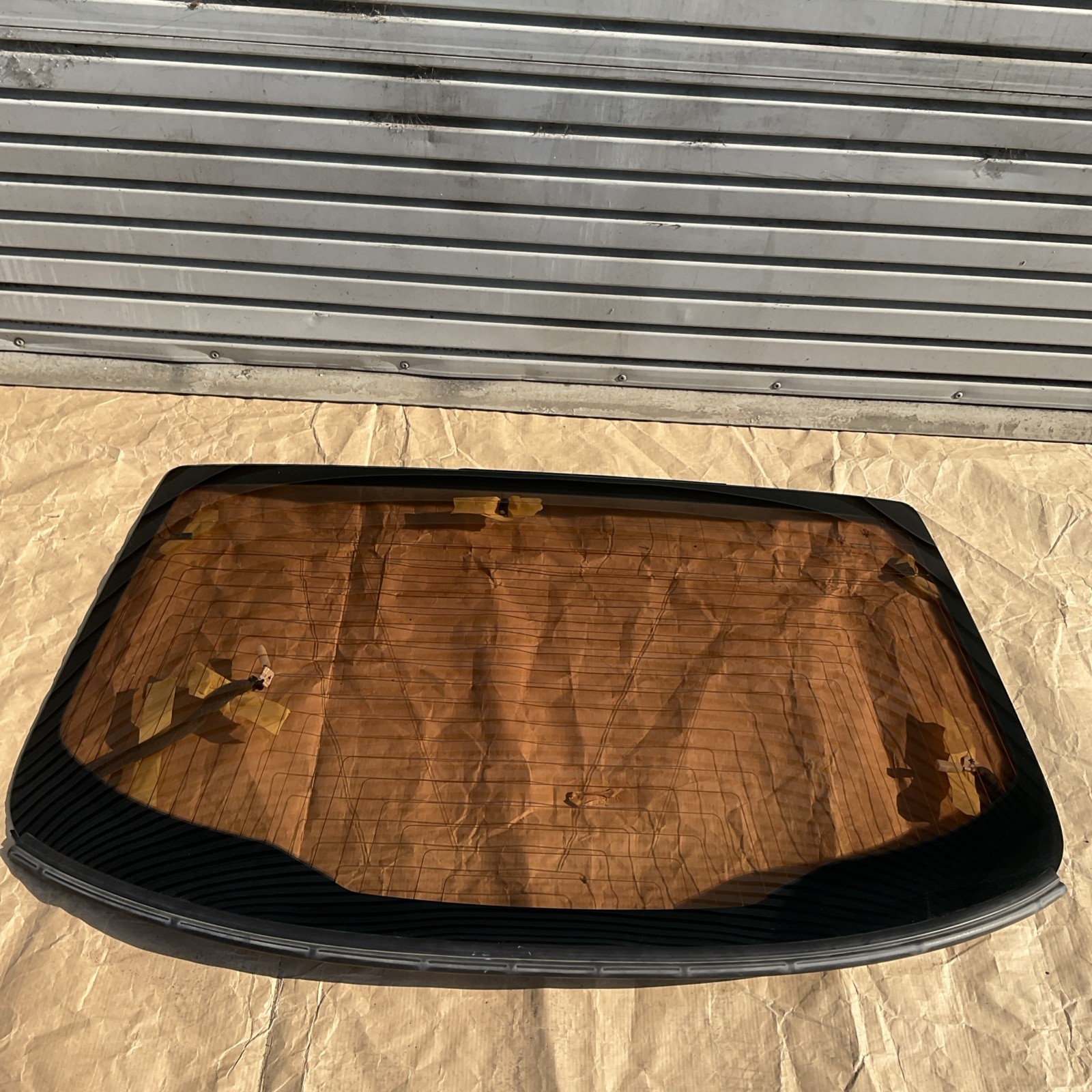 14-20 Maserati Ghibli M157 Rear Windshield Wind Shield Glass OEM