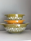 PYREX Crazy Daisy Spring Blossom And Butterfly Gold Set Of 3 Mixing Bowls