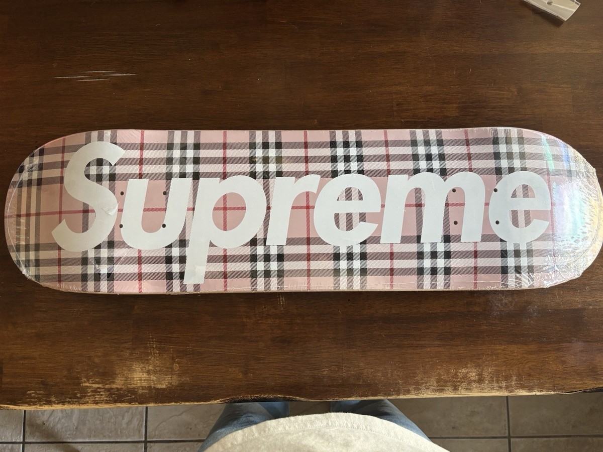 Supreme Burberry Plaid Art Theme Skateboard Deck Collectible