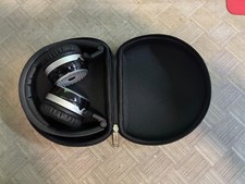 Mercedes Benz AKG P104 Wireless Headphones Rear Seat Entertainment w/ Case OEM