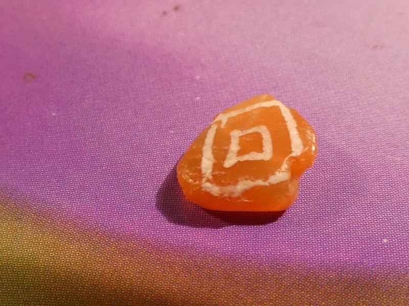 ANCIENT PYU KUSHAN LINE DECORATED TABULAR SHAPED 4 EYE BEAD 8.3-7.9-2.8 MM