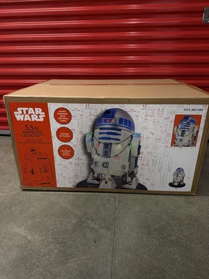 DISNEY STAR WARS ANIMATED R2-D2 CHRISTMAS DECORATION HOME DEPOT 3.5 FT SOLD OUT in HAND