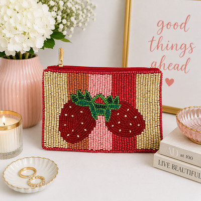 Handmade Seed Beaded Strawberry Coin Purse Pink Red Zip Pouch Cute Fruit Bag