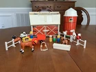 Vintage Fisher Price Little People #915 Farm - Complete