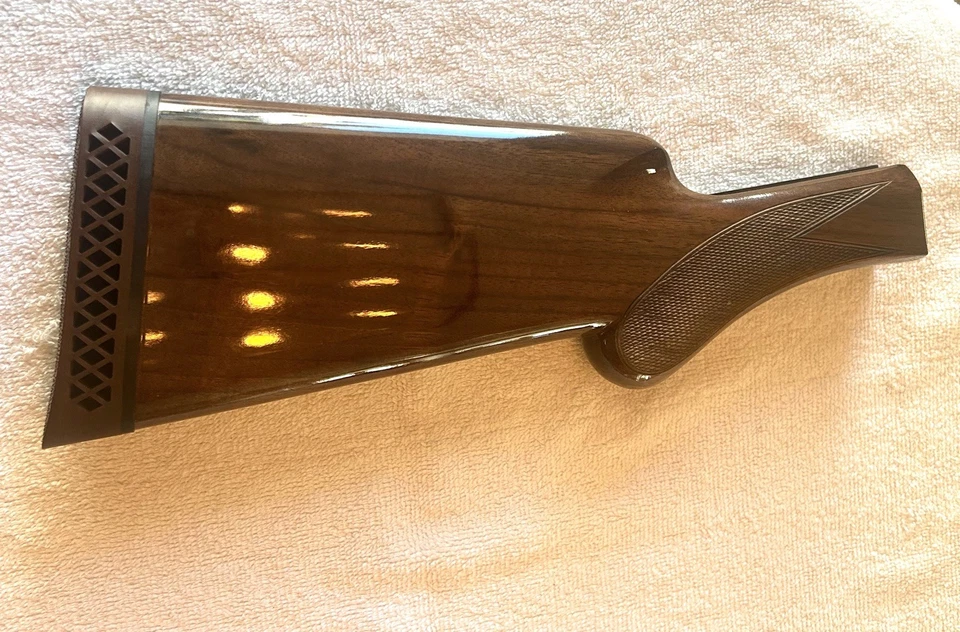 Browning A5 12 Gauge or 12 GA Magnum Buttstock - Image 2 of 4