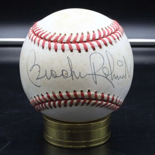 Brooks Robinson Signed Rawlings OAL Baseball Baltimore Orioles Auto ZJ21295