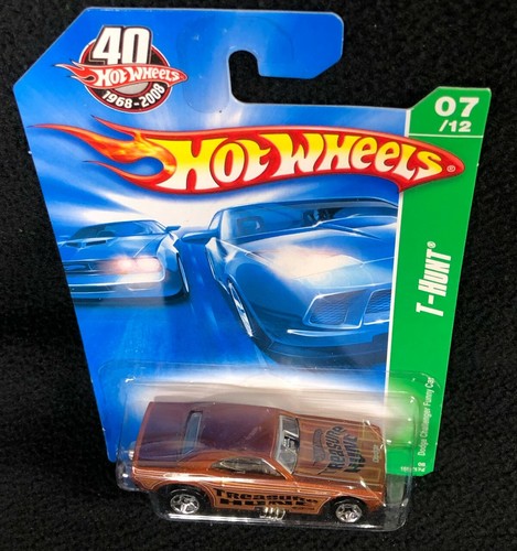 Hot Wheels 2008 Treasure Hunt No. 07 of 12 Dodge Challenger Funny Car - Picture 2 of 3
