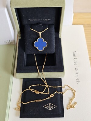 Van Cleef Arpels Magic Alhambra Long Necklace 18k Yellow Gold Blue Agate  - Main Image