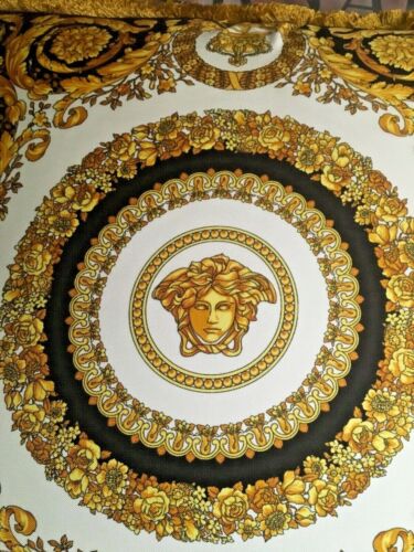 VERSACE CUSHION PILLOW MEDUSA CROWN HOME DECOR with insert LUXURY GIFT New SALE - Picture 1 of 5