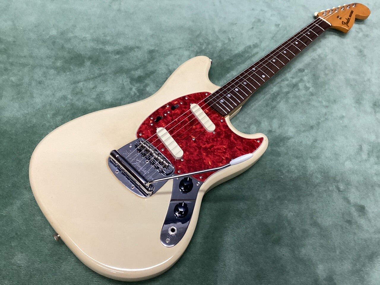 Fender Japan ショートスケール/PS MG VWH-