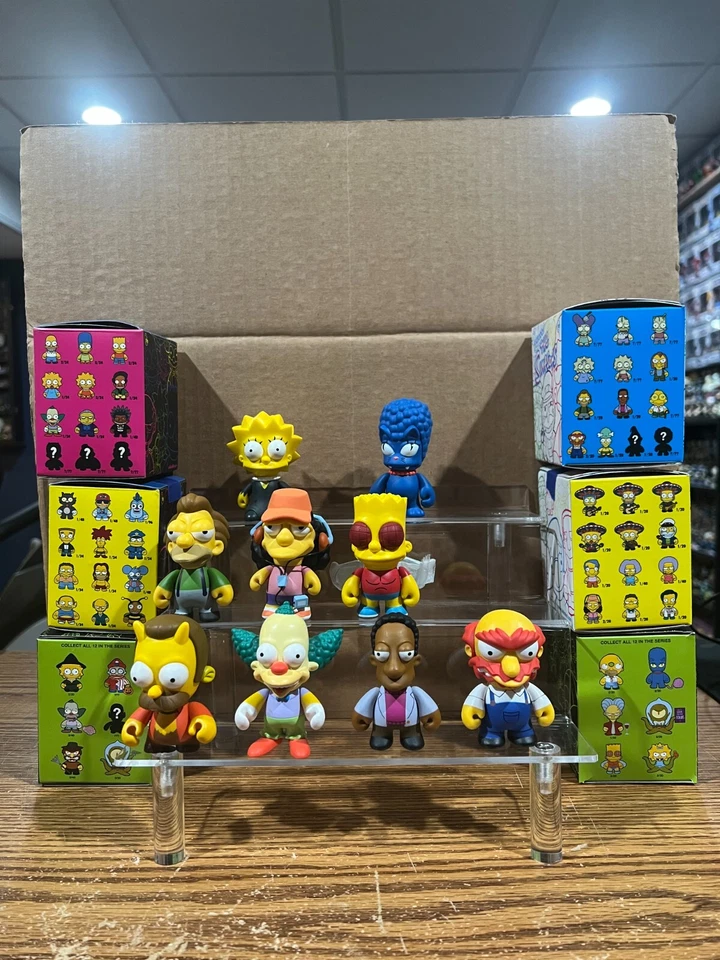 Kidrobot Simpsons Series 1, 2, 25th Ann, Moe Tavern, Treehouse 1 & 2, 20% off - Image 2 of 3