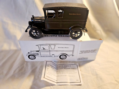 UNITED PARCEL SERVICE 1927 WHITE MOTORS LIGHT DEL. DIE-CAST UPS TRUCK NIB (FE)