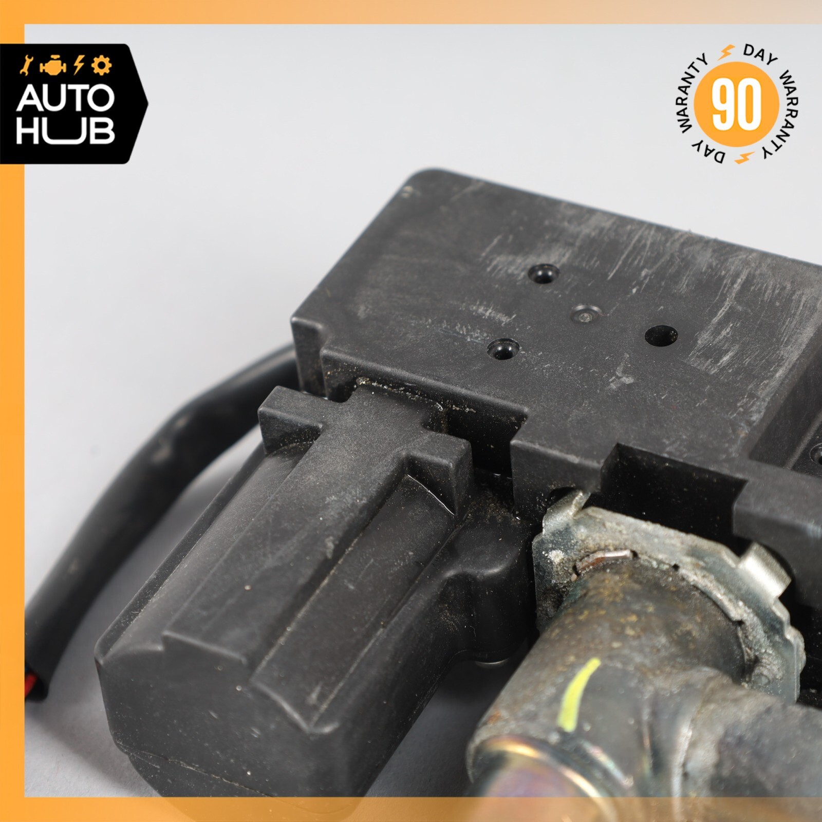 04-19 Maserati GranTurismo M145 TGK Heater Water Valve 67444900 OEM 88k