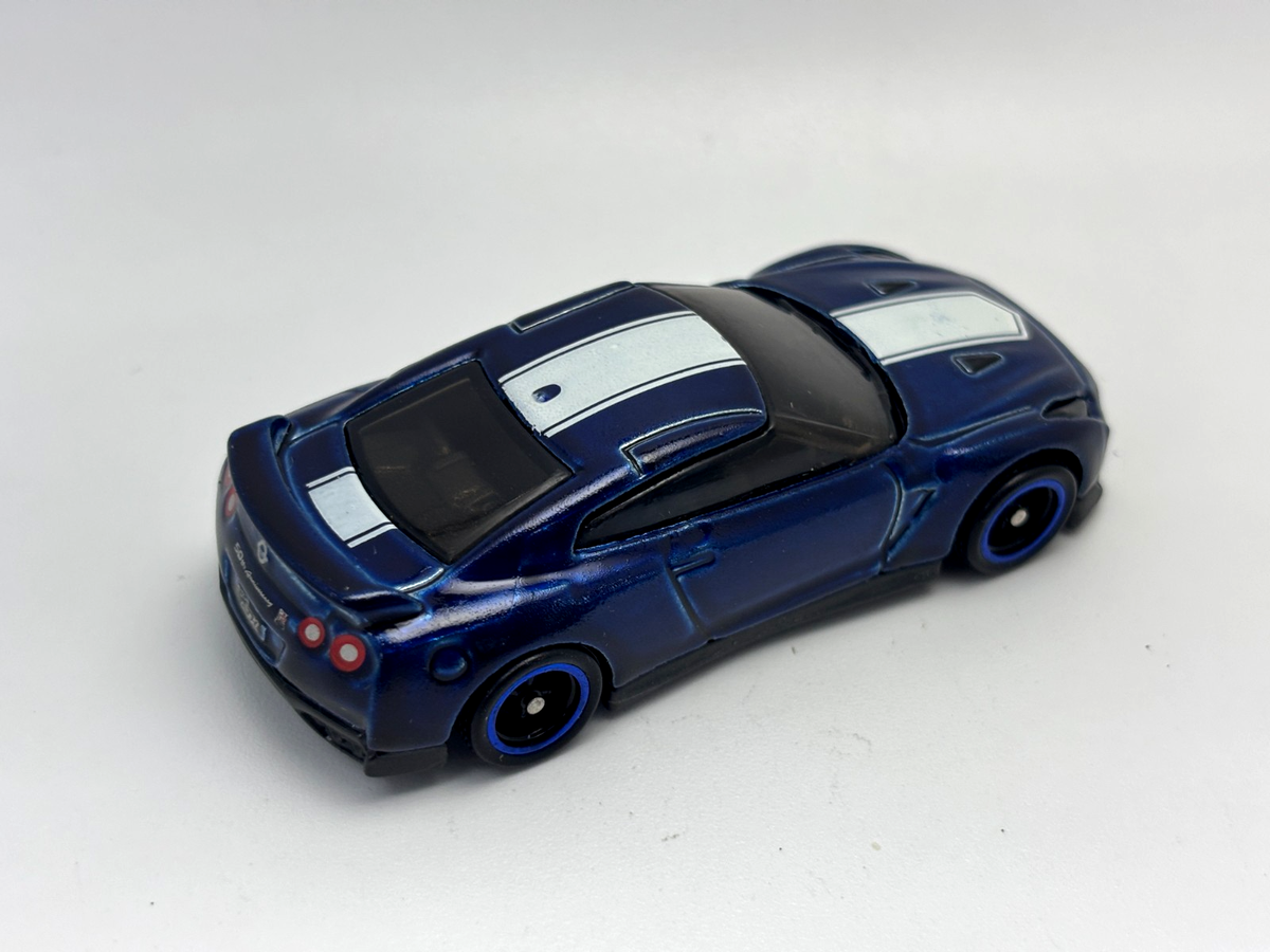 2020 Hot Wheels Super Treasure Hunt STH # '17 Nissan Skyline GTR