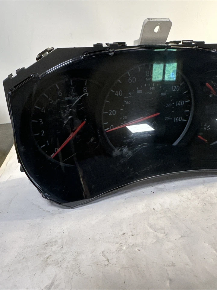 2011 to 2017 Nissan Quest Speedometer Cluster Gauge GG1 - Image 3 of 4