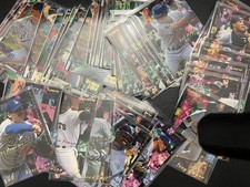 1995 Fleer Baseball Cards (YOU PICK) Each Card Comes w/ Top Loader